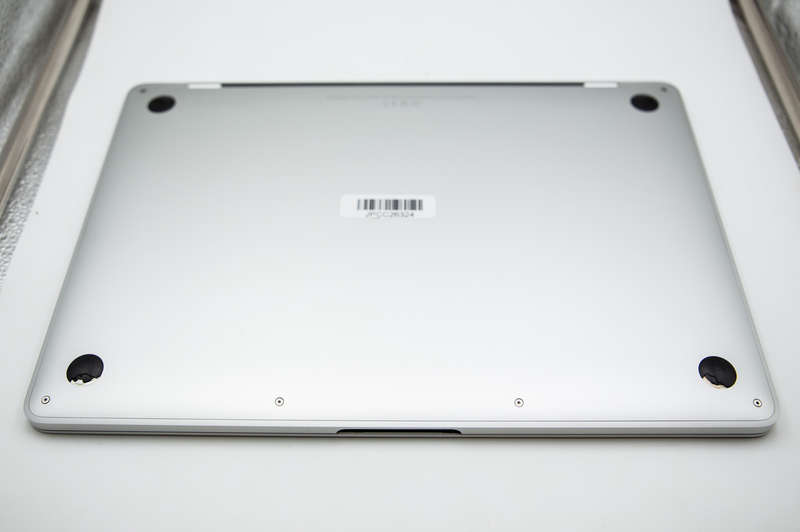 Apple MacBook Pro 13-Inch, A1708 2017 i5 Dual Core  - Grade C no.3
