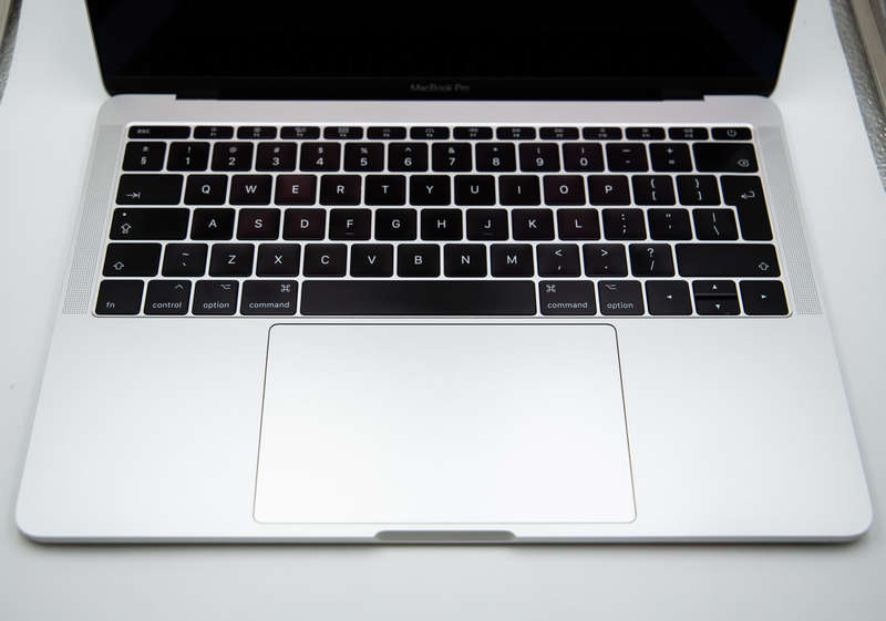 Apple MacBook Pro 13-Inch, A1708 2017 i5 Dual Core  - Grade C no.4