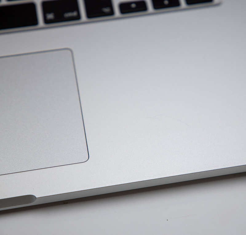 Apple MacBook Pro 15-Inch, A1398 2015 i7 Quad Core  - Grade B