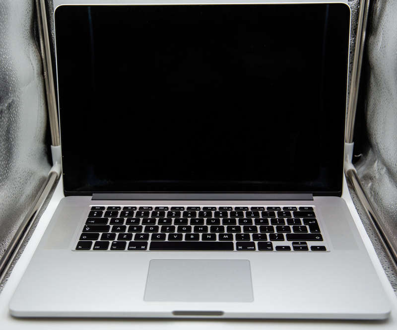 Apple MacBook Pro 15-Inch, A1398 Mid 2014 i7 Quad Core  - Grade C no. 2