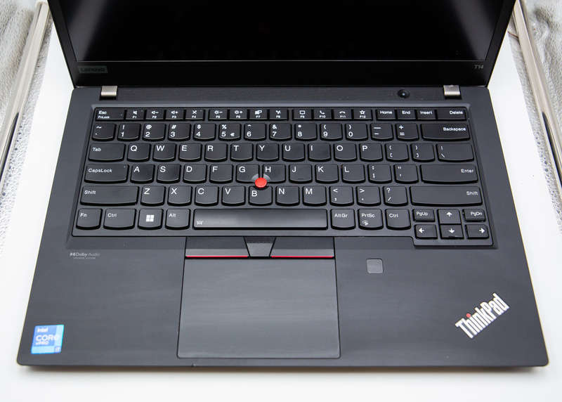 Lenovo ThinkPad T14 Gen 2 Type 20W1 i7 11th Gen 14" Laptop  - Grade B