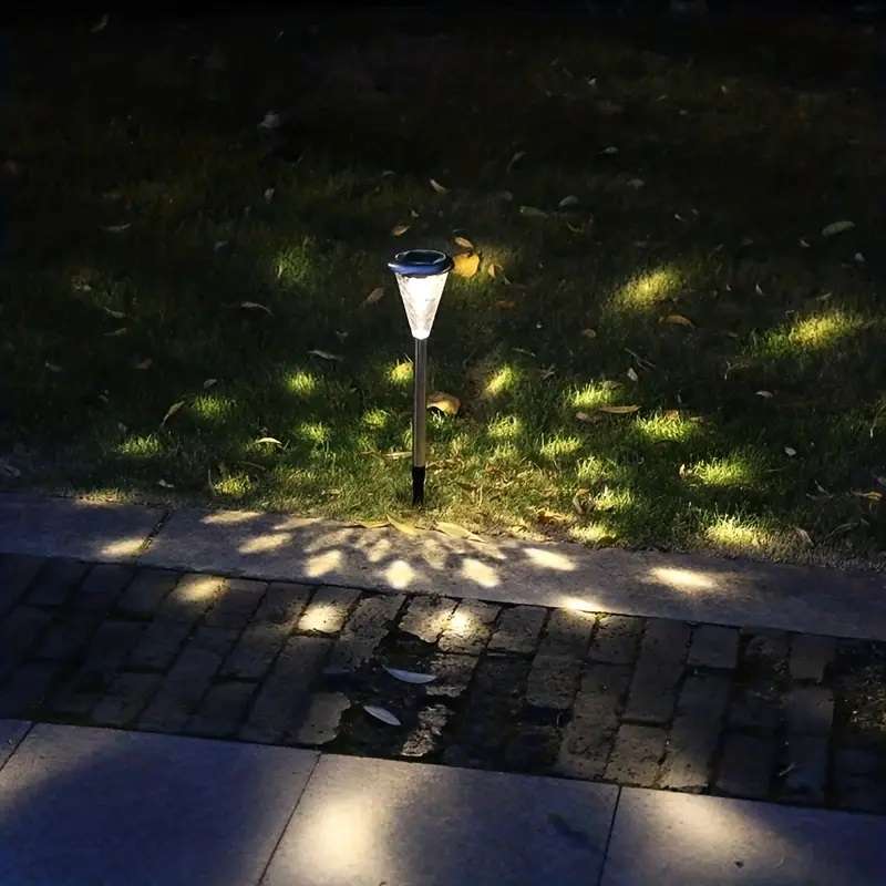 30W Solar Powered Spike Light 2pcs Warm White LED