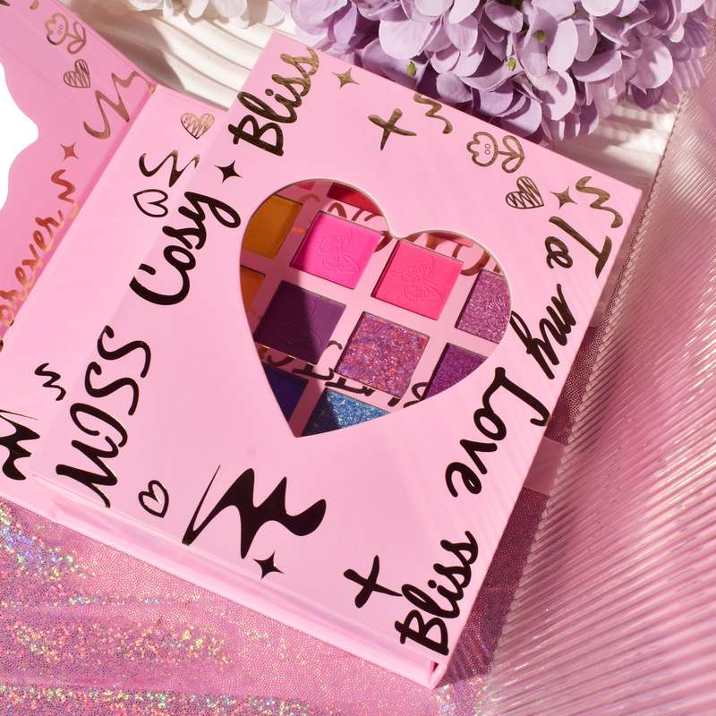 KEVIN&COCO Bliss Moment: 40-Color Eyeshadow & Lipsitck Makeup Set