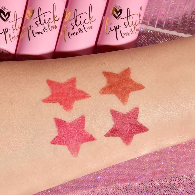 KEVIN&COCO Bliss Moment: 40-Color Eyeshadow & Lipsitck Makeup Set