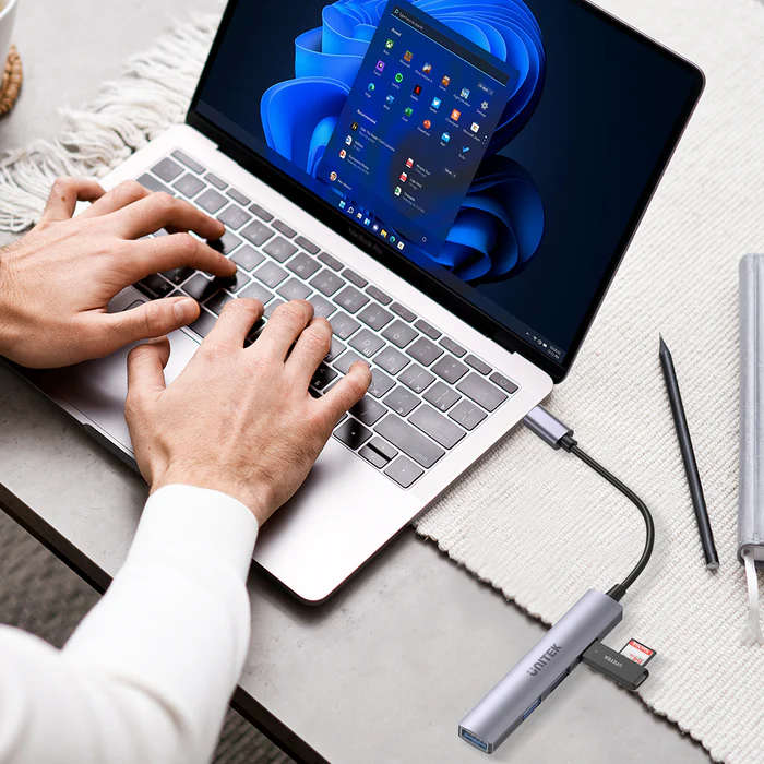 Unitek 4 in 1 USB C Hub