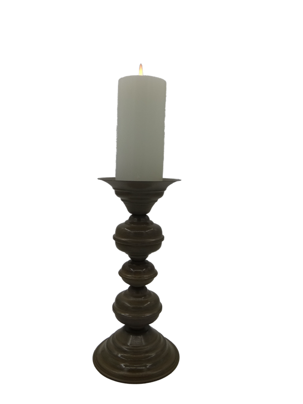 Cream Vintage Look Candle Holder (Excluding Candle)