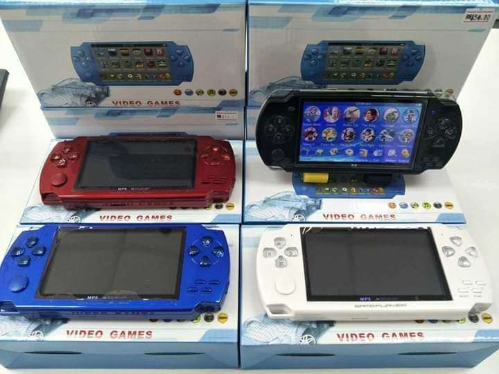 MP5 Game Console