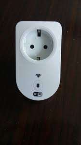 Wifi Smart Socket compatible with IOS and Android - control your appliances and lights via free App