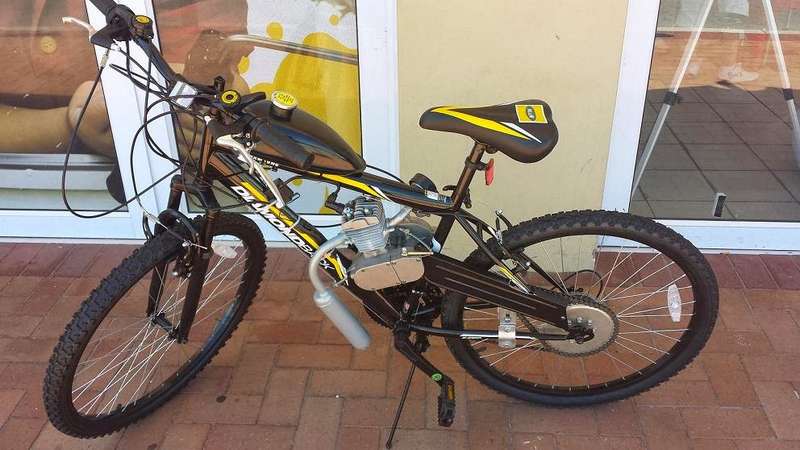 BICYCLE 48cc Petrol Engine Kit. Turn you bicycle into a motor cycle. 6 Months Guarantee