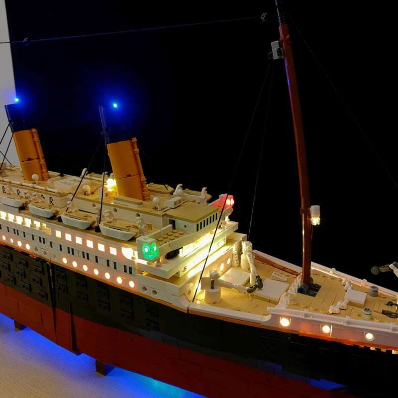 LEGO Rms Titanic Basic lighting kit #10294
