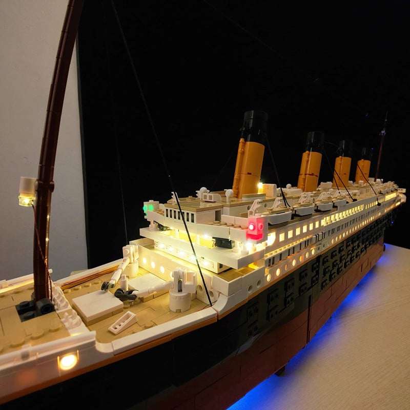 LEGO Rms Titanic Basic lighting kit #10294