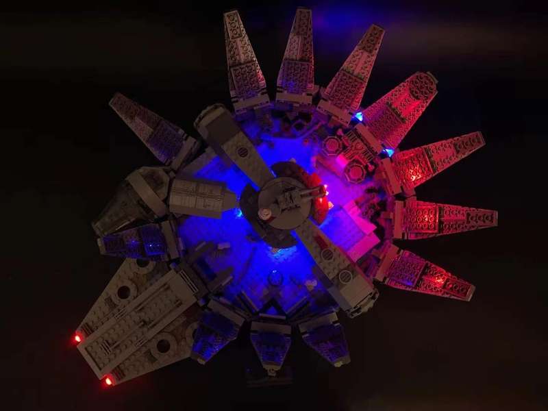 LEGO Millennium Falcon Basic lighting kit #75257