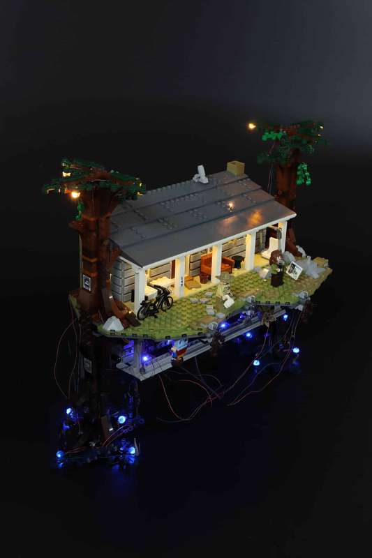 LEGO Stranger Things Upside Down Basic lighting kit #75810