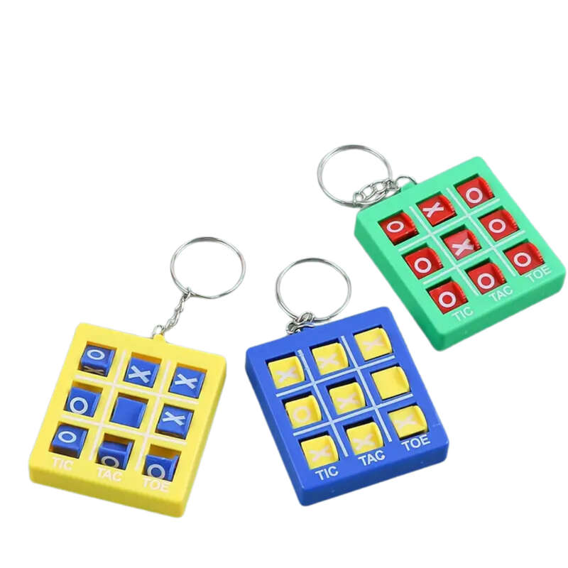 X and O Keyring