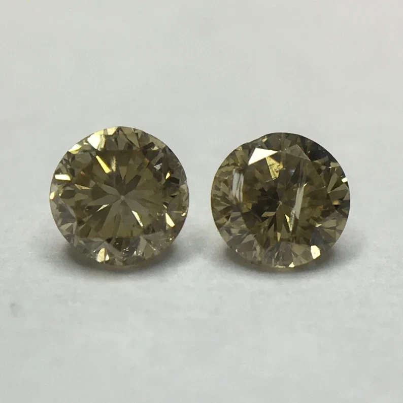 0.12 Ct 2 x Fancy Yellowish Brown Si1 - i2 Round Brilliant Melee Diamonds
