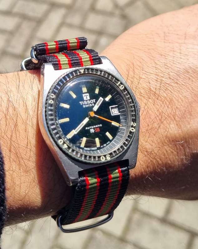 20mm Nato Watch Strap Black/Red/Khaki (Vintage Bond)