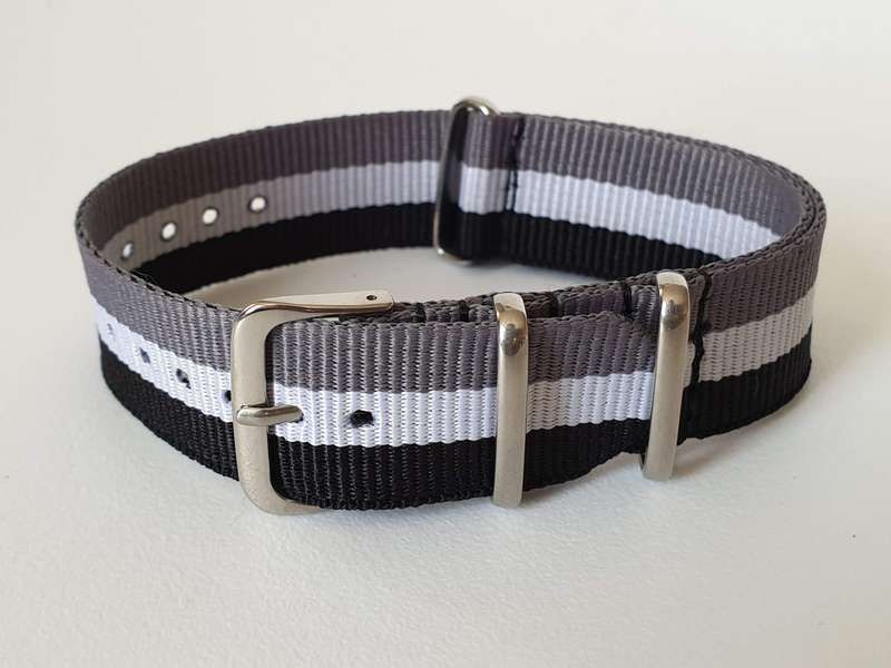 20mm Nato Watch Strap Grey/White/Black (3-Stripe)