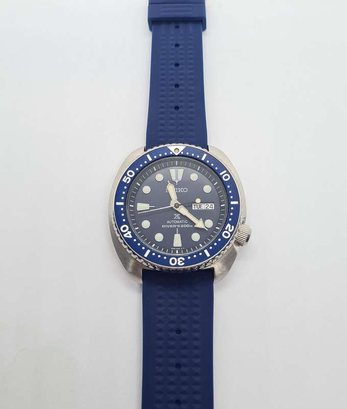 22mm Silicone Waffle Strap Navy Blue