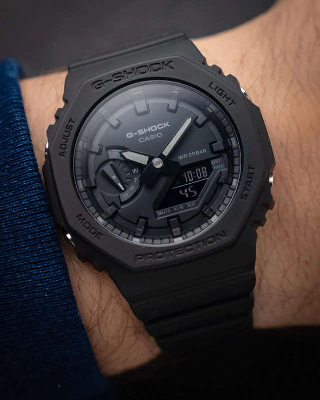 Casio G-Shock Carbon Core "CasiOak" GA-2100-1A1DR