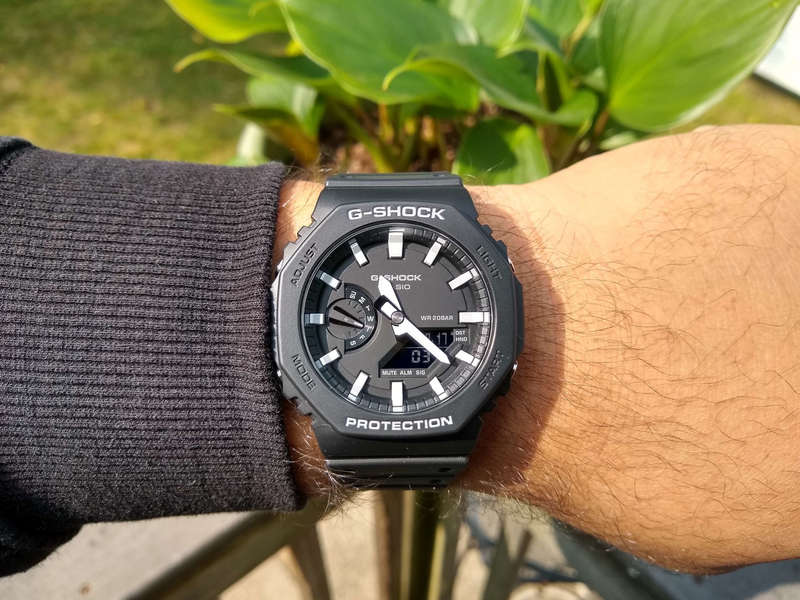 Casio G-Shock Carbon Core "CasiOak" GA-2100-1ADR