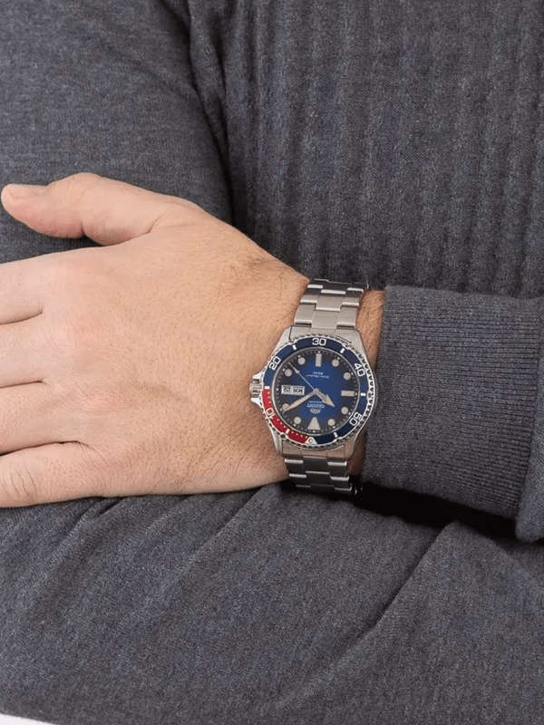 Orient Kamasu II Automatic Dive Watch 200M (RA-AA0812L19B)