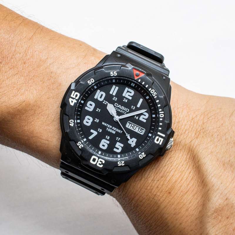 Casio MRW-200H-1BV