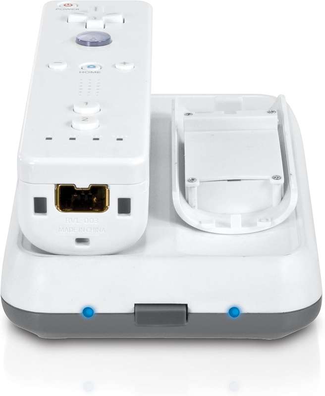 dreamGEAR Nintendo Wii Power Base Dual Wireless Induction Charging Dock with 3 x Batteries- Open Box