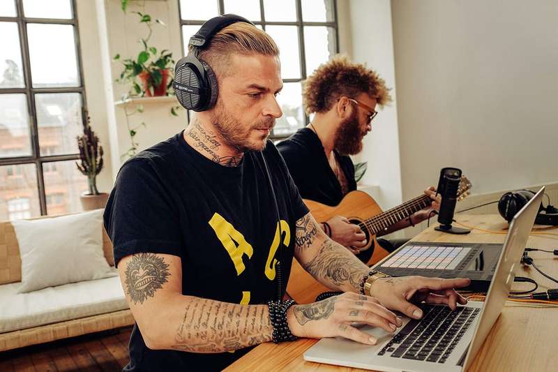 Beyerdynamic DT 990 Pro 250 ohm Over-Ear Studio Headphones For Mixing, Mastering,Editing Open Box