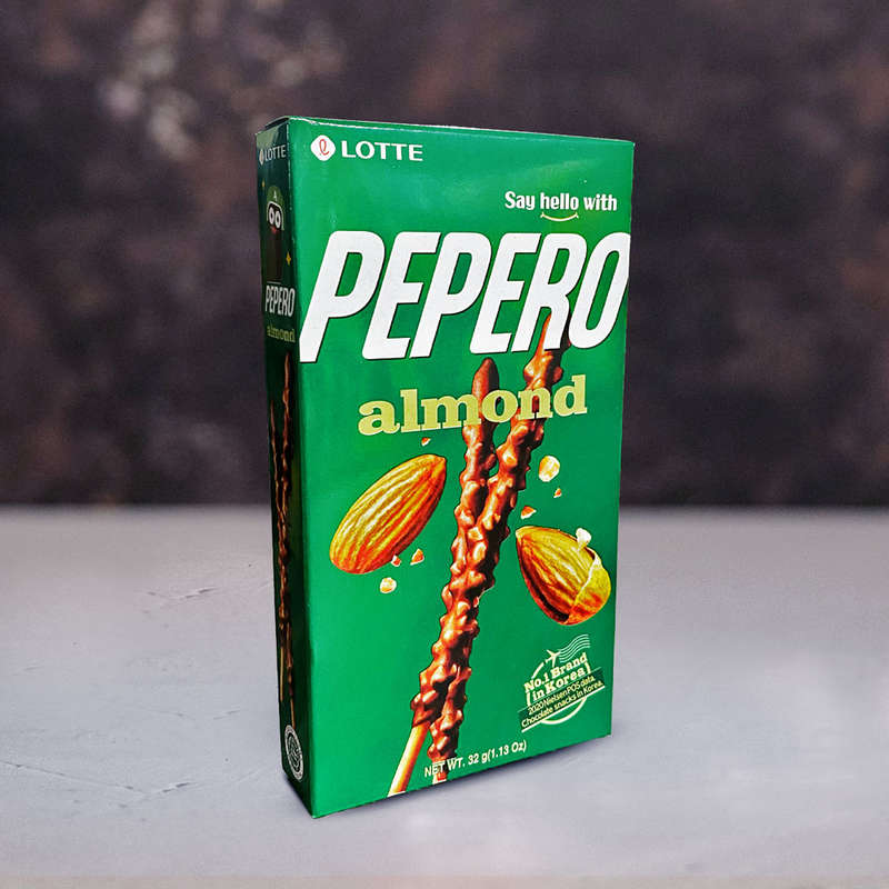 Lotte Pepero Almond &amp; Chocolate 32g