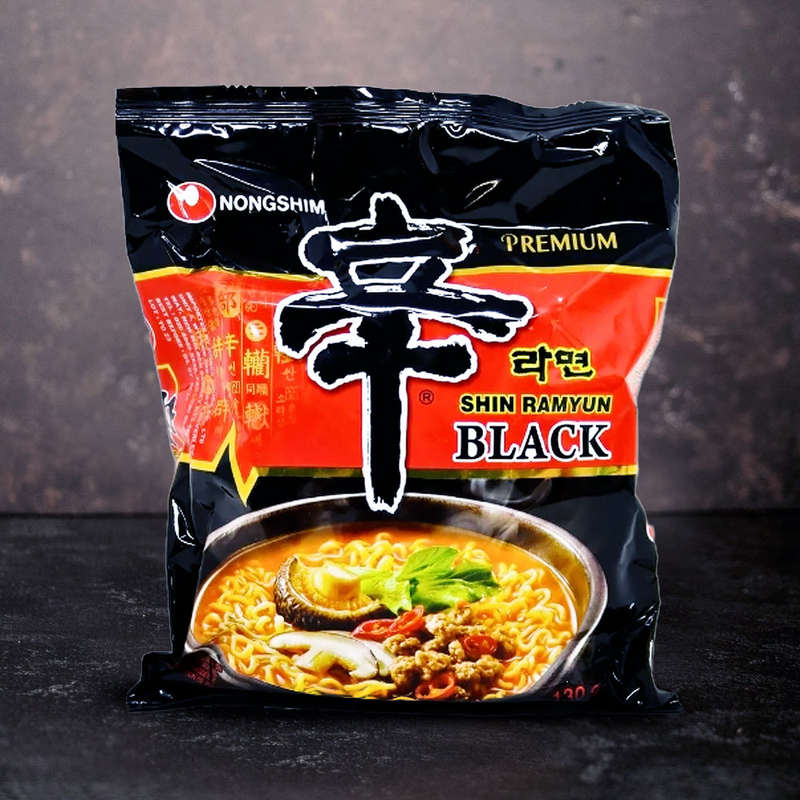 Nongshim Shin Ramyun Black Premium Noodle Soup 130g