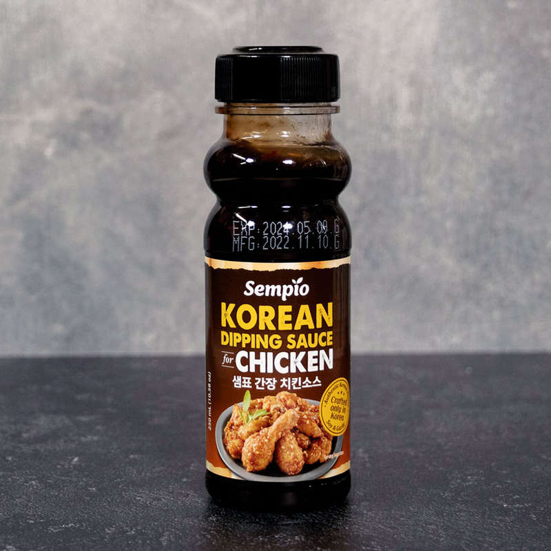 Korean Dipping Sauce For Chicken Soy &amp; Garlic 250ml (Sempio)