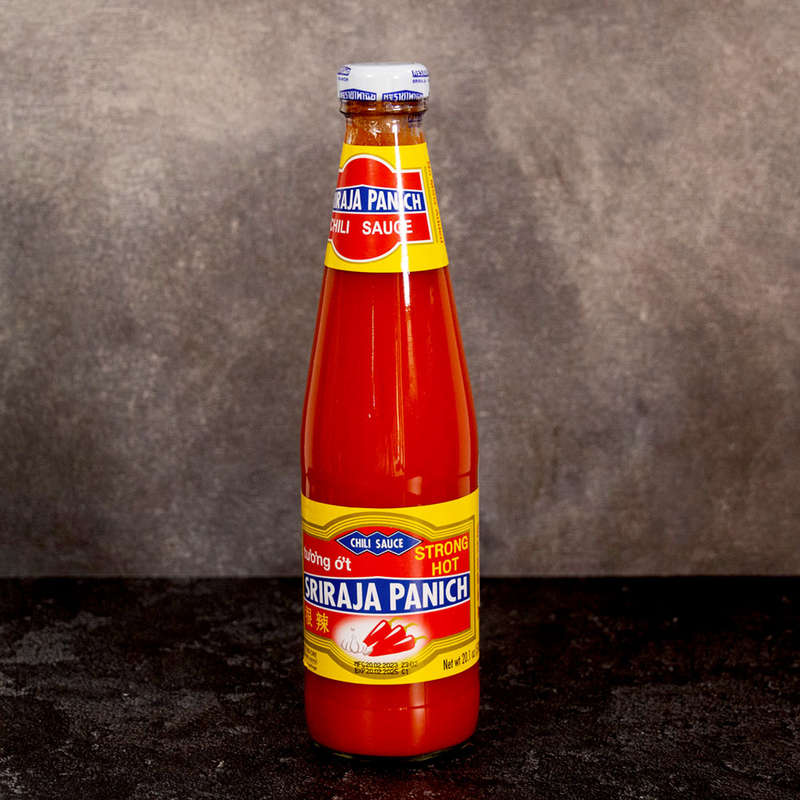 Sriraja Panich Sriracha Chili Sauce (Strong Hot) 570g