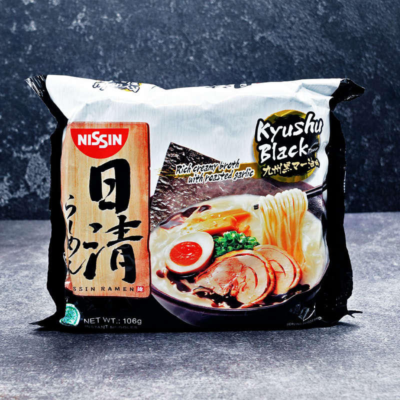 Nissin Ramen Kyushu Black (Roasted Garlic) Single Packet 106g