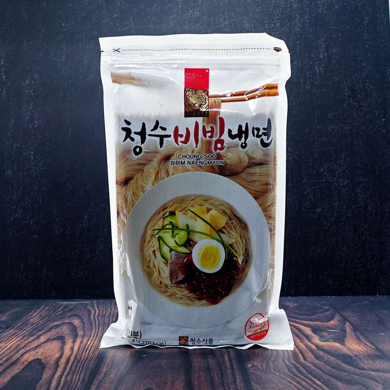 Surasang Choung Soo Bibim Naengmyeon (Spicy Cold Noodle) 720g