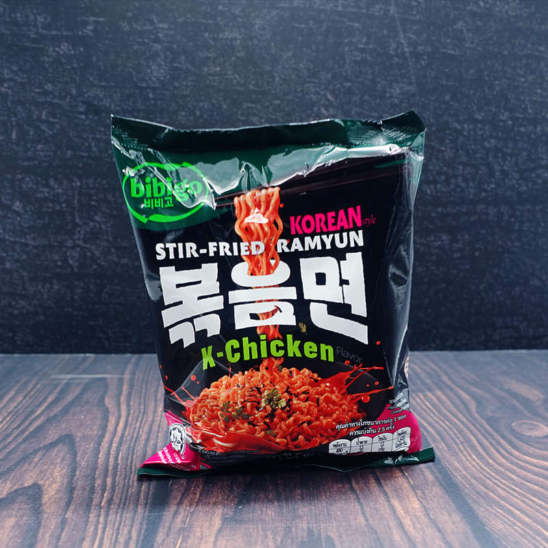 Bibigo Stir-Fried Ramyun K-Chicken Flavoured Noodles 122g