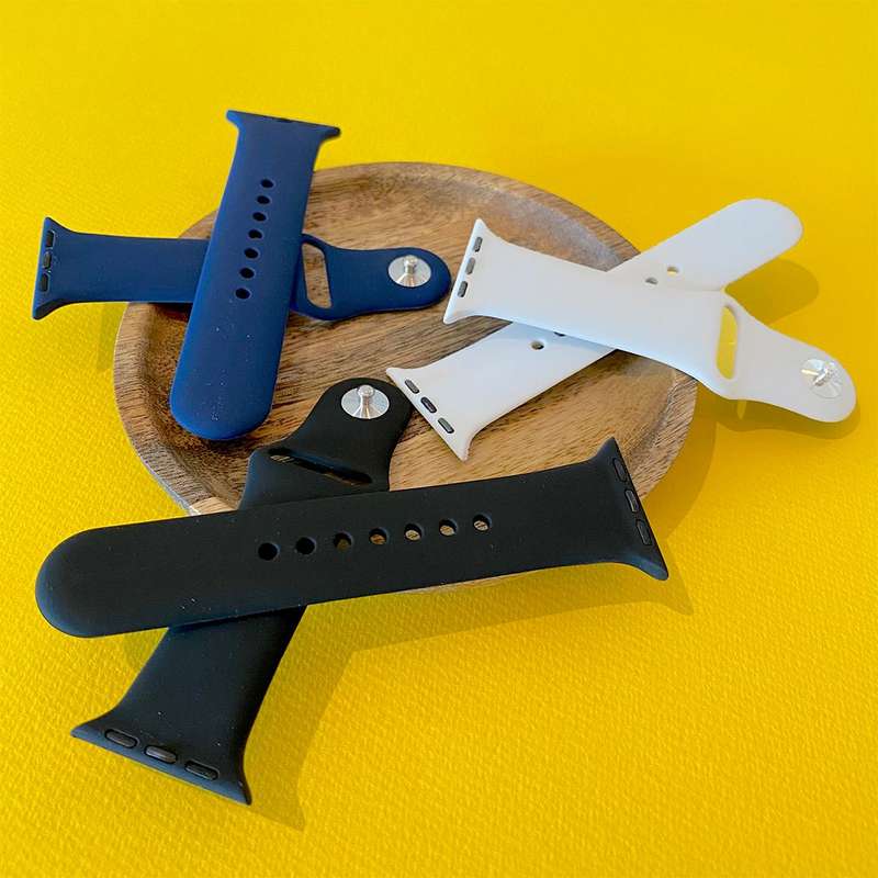 Zonabel 42/44/45mm Apple Watch Replacement Silicone Strap - White