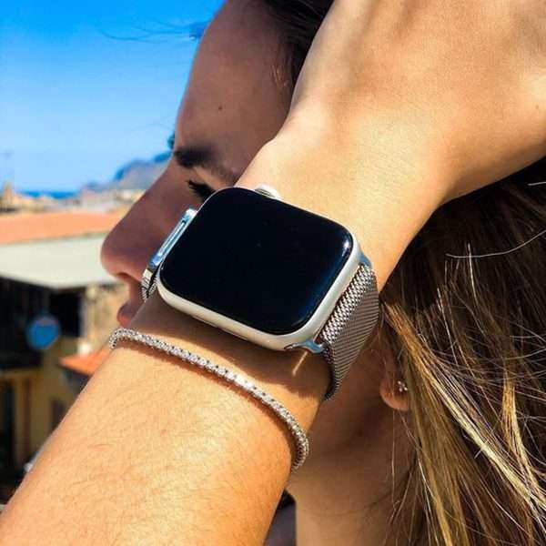 Zonabel 42/44/45mm Apple Watch Replacement Milanese Loop Strap - Silver