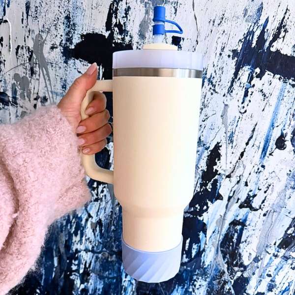 White Insulated S/Steel Tumbler with Protective Boot and Straw Cover - with Blue Accessories