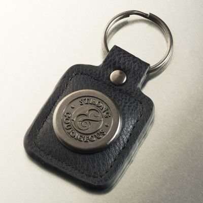 Keyring in Tin: Strong and Courageous - Joshua 1:9