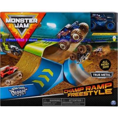 Monster Jam Basic Stunt Die-Cast Vehicle Playset 1:64 (Supplied pack may vary)