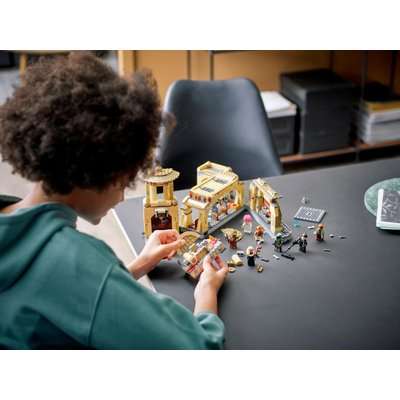 LEGO Star Wars Boba Fett's Throne Room (732 Pieces)