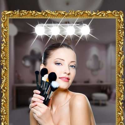 Studio Glow Makeup Light