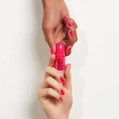 Essence Shine Last & Go! Gel Nail Polish 13 - Legally Pink