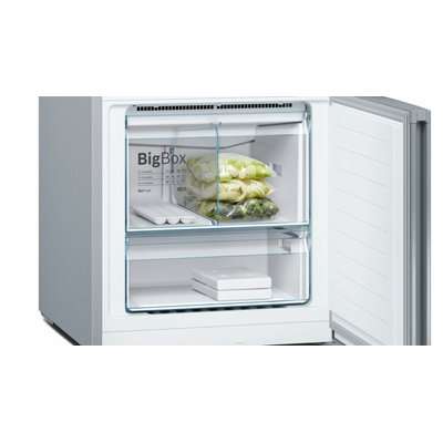 Bosch Series 4 Combi Fridge Freezer (505L)