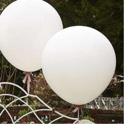 Vintage Affair - Huge Balloons White (Pack of 3)