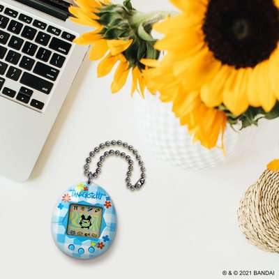 Tamagotchi Original Virtual Pet - Flower Gingham - [Parallel Import