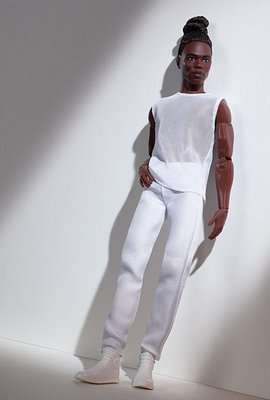 Barbie Signature Looks Poseable Ken Doll - Jon (Brunette)