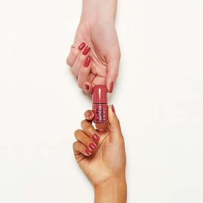 Essence Shine Last & Go! Gel Nail Polish 48 - My Love Diary