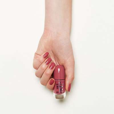 Essence Shine Last & Go! Gel Nail Polish 48 - My Love Diary