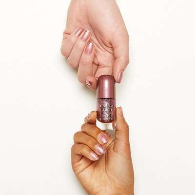 Essence Shine Last & Go! Gel Nail Polish 11 - My Sparkling Darling